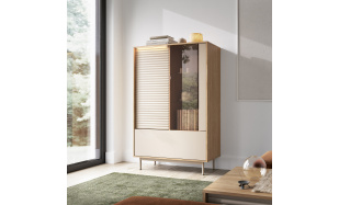 Vitrína se 3 dvířky a LED osvětlením TERRA