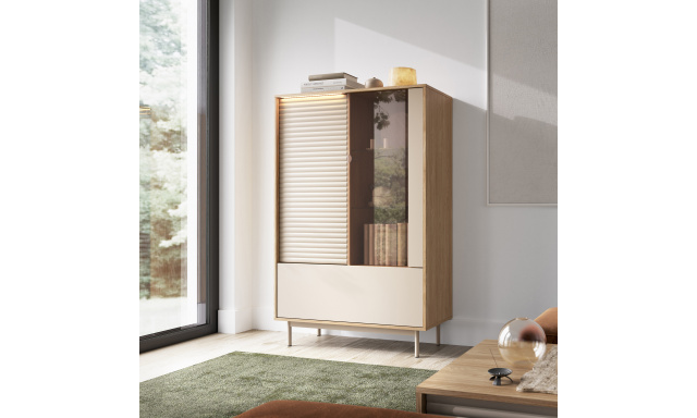 Vitrína se 3 dvířky a LED osvětlením TERRA